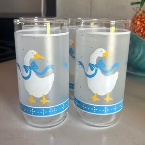 Libbey "Country Goose" pattern with a blue ribbon • Set of 4